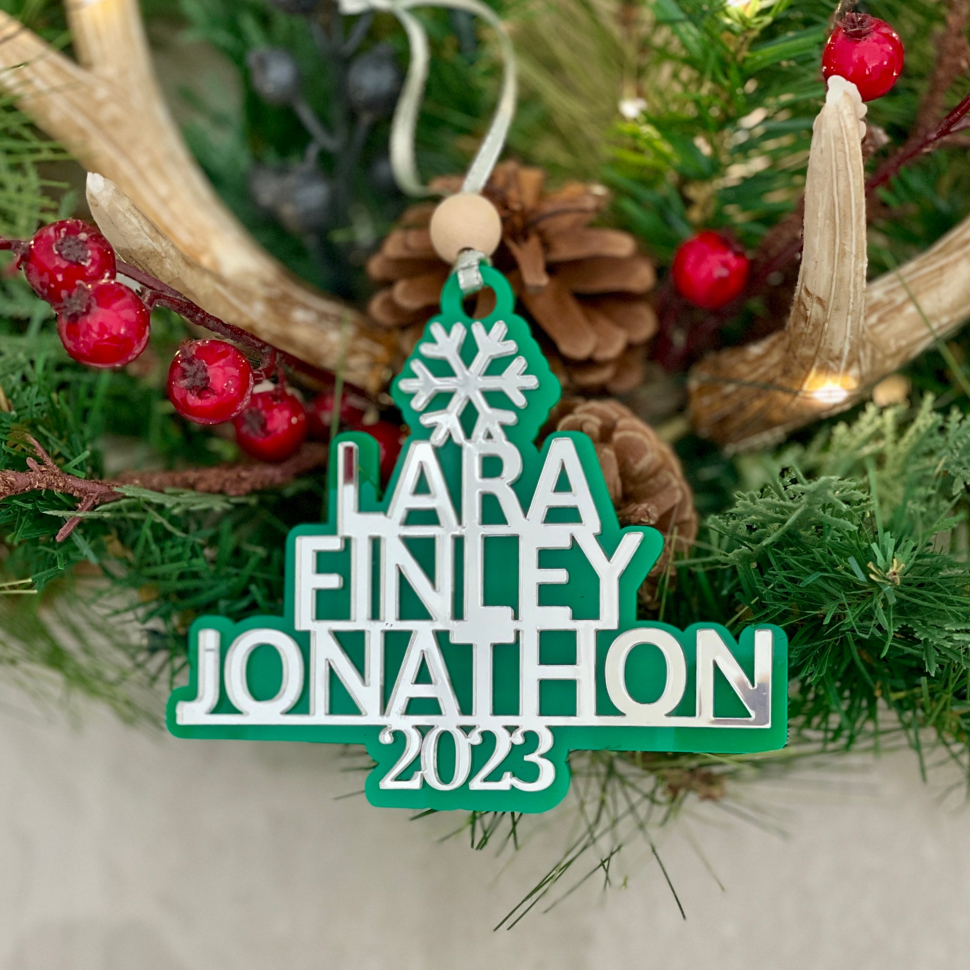 Personalized Christmas Tree Ornament with Family Members Name