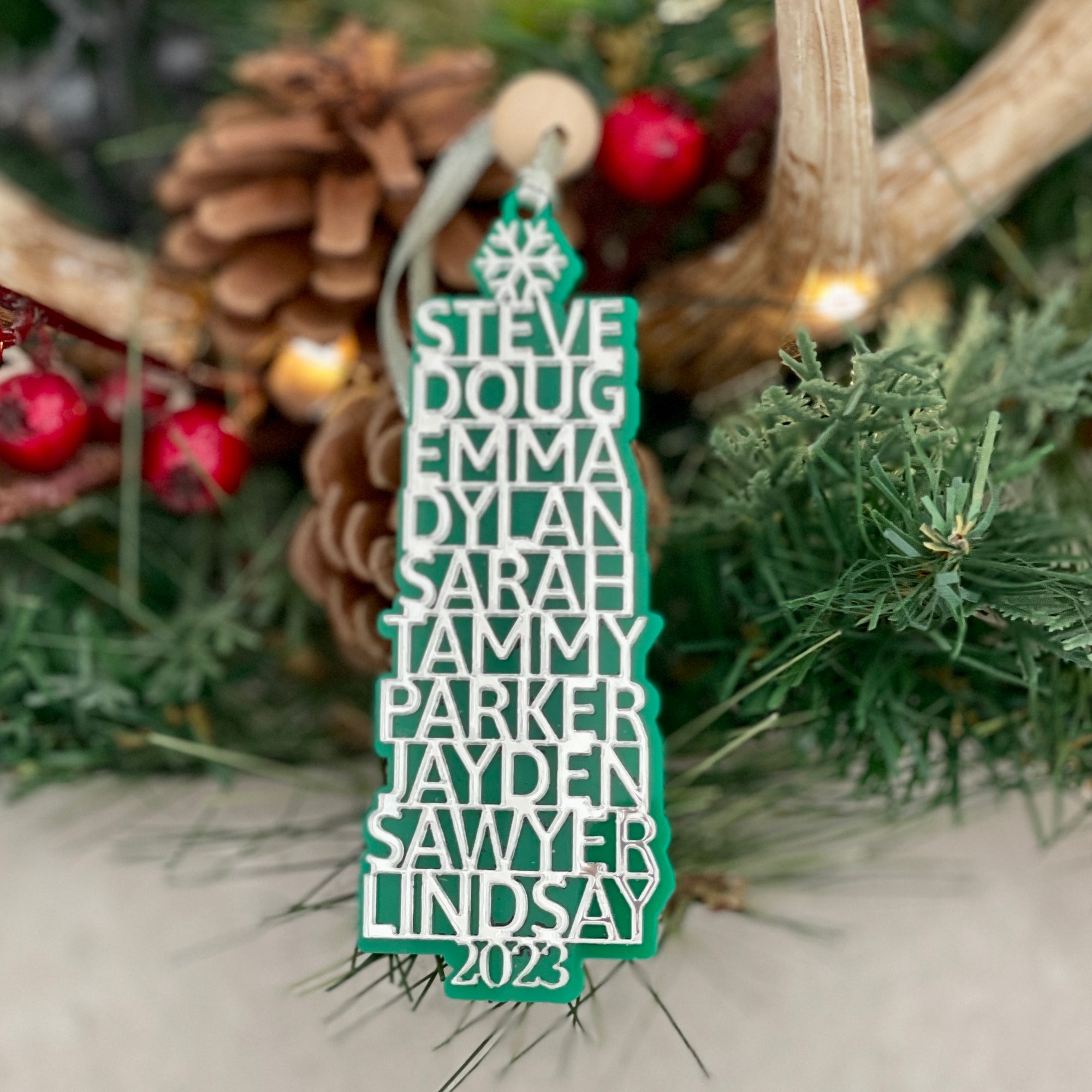 Personalized Christmas Tree Ornament with Family Members Name