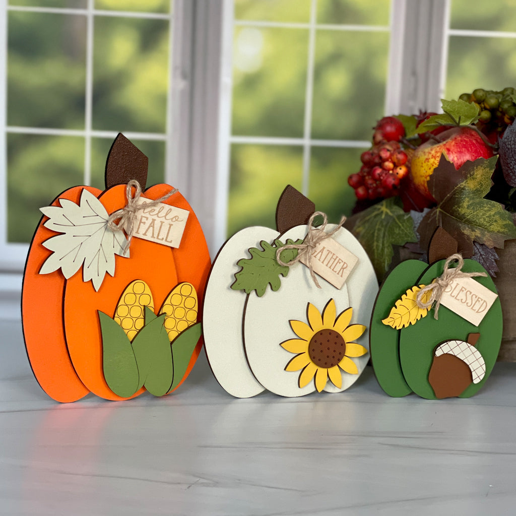 Set of 3 Wooden Pumpkins For Thanksgiving Decor