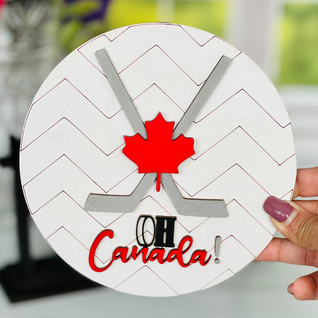 Canadian Theme Seasonal Decor