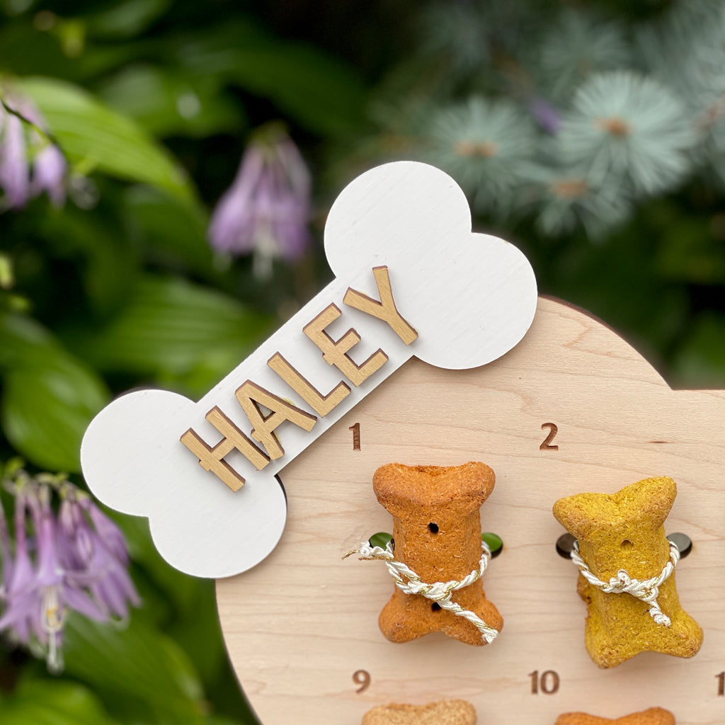 Personalized Christmas Advent Calendar For Dogs Cats Timeless Notions personalized-christmas-advent-calendar-for-dogs-cats-timeless-notions